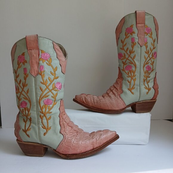Pink Hornback Alligator SnipToe Boots Pink Roses Sewn on Cream Leather Sz 6 /23 - Picture 4 of 16